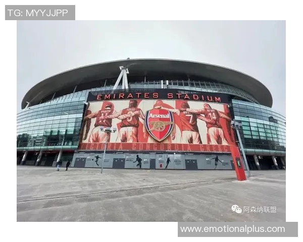 足球明星壁纸精选高清图片装饰你的居家空间与球迷情怀