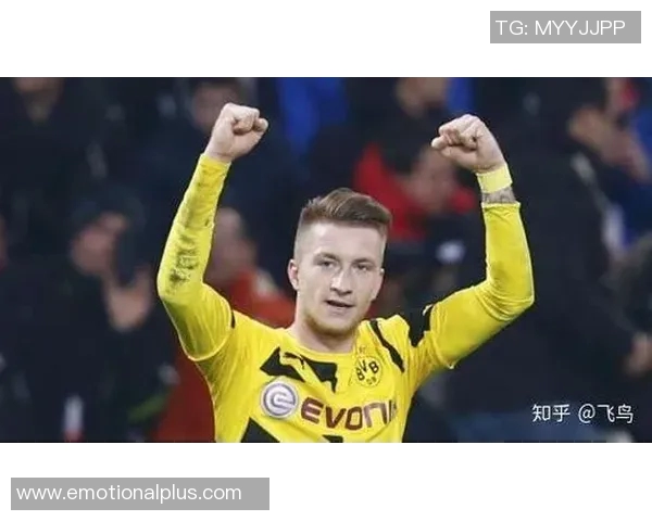 足球明星职业生涯中爆炸性表现的原因深度解析与影响因素探讨