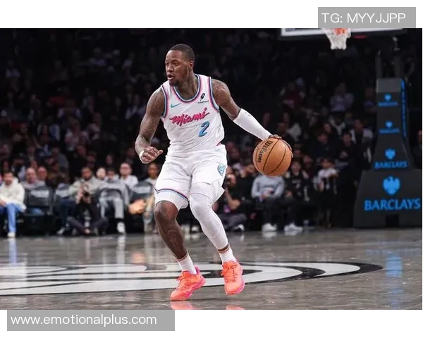 特里罗齐尔在NBA赛场的崛起与挑战解析 特里罗齐尔在NBA赛场的崛起与挑战解析